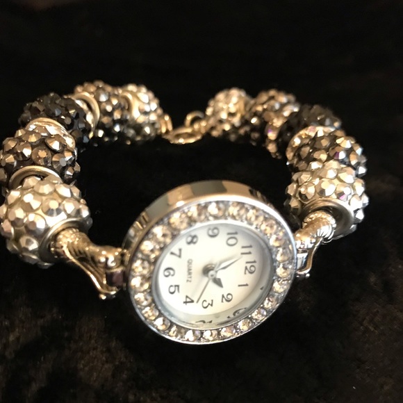 Bracelet Watch - Picture 3 of 6